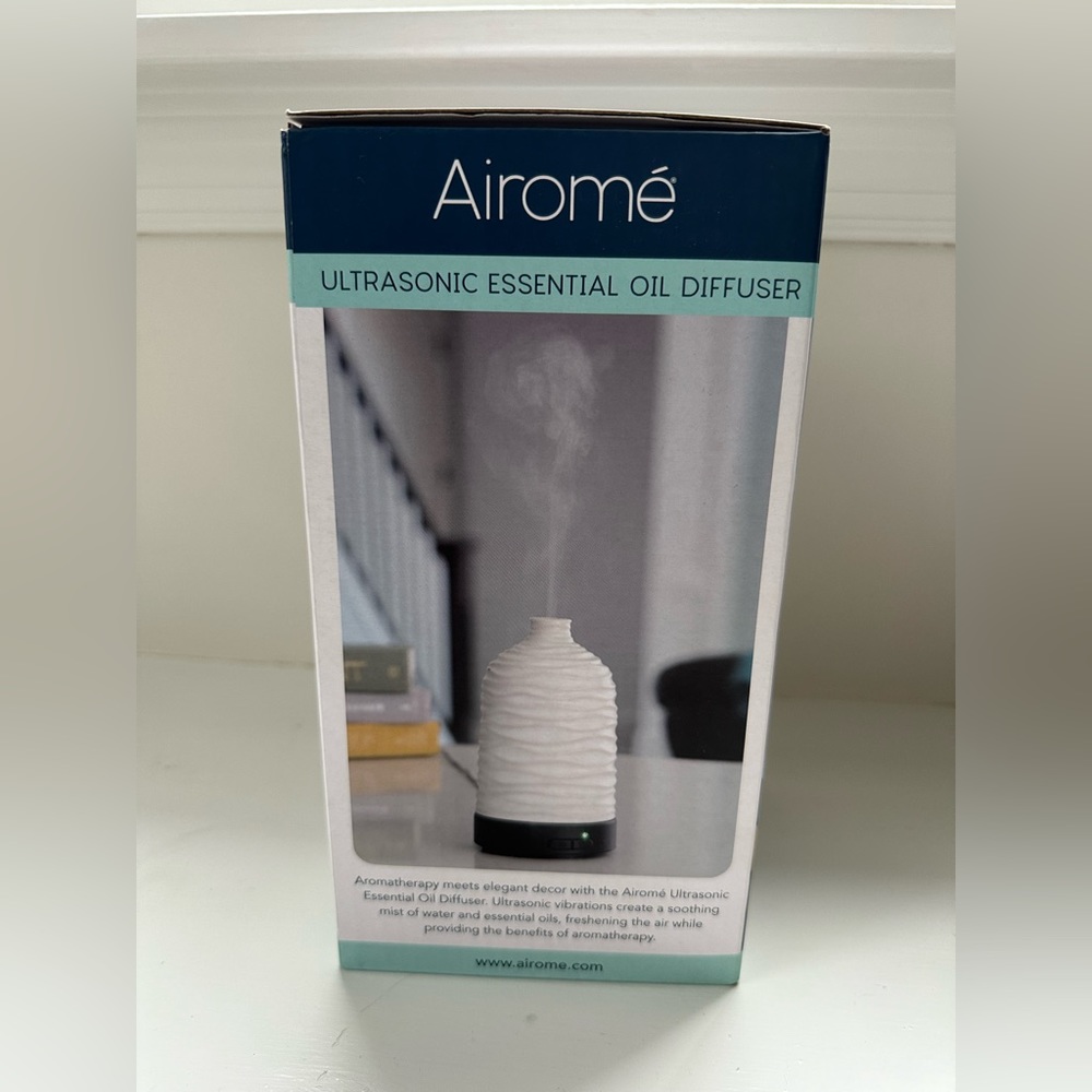 Essential oil diffuser